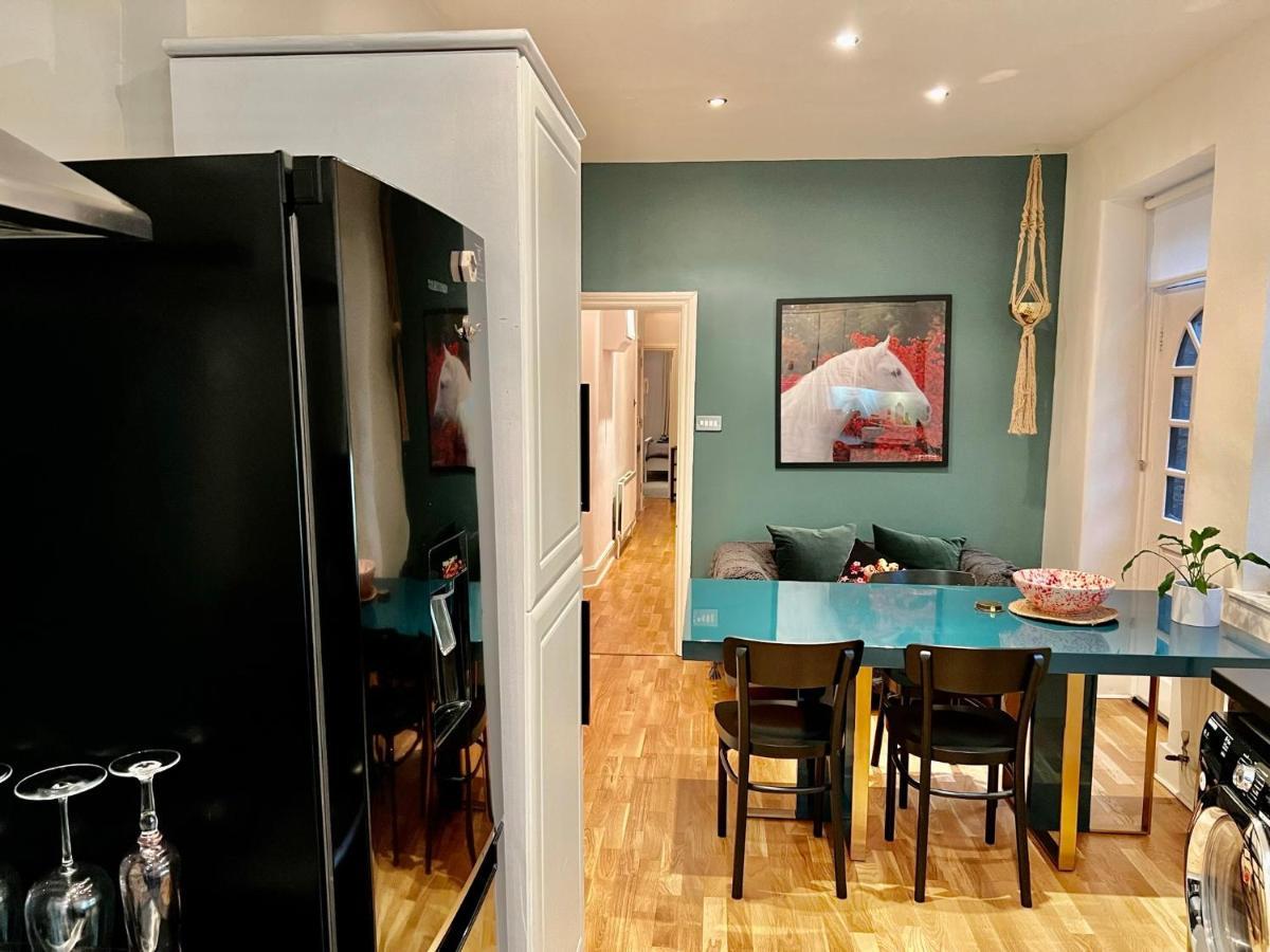 Spacious Flat With Huge Patio In Appartamento *